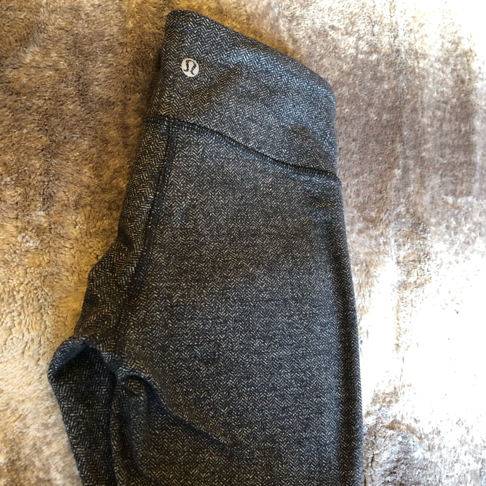 Full length lululemon tights